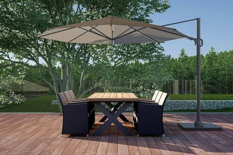 Meble tarasowe drewniane blisko naszego domu